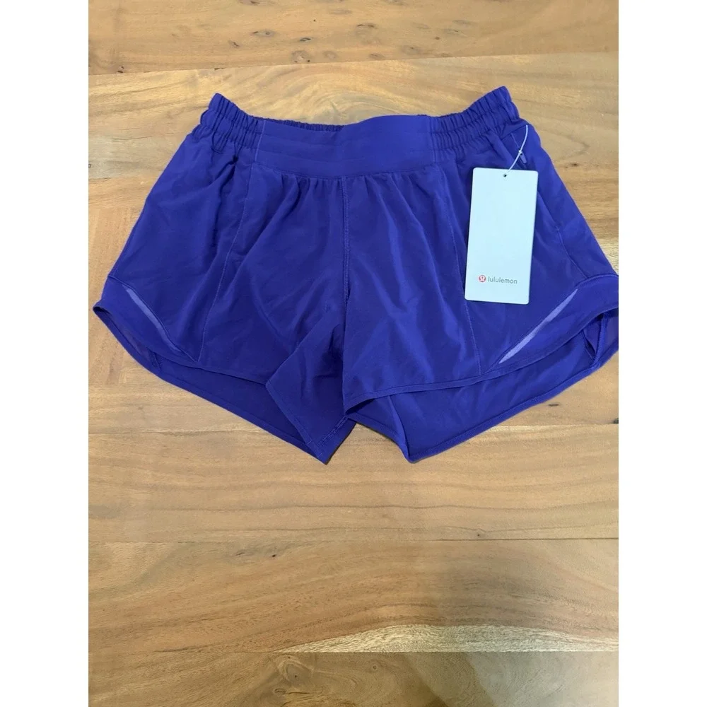 NEW Women Lululemon Hotty Hot LR Low-Rise Lined Short 4